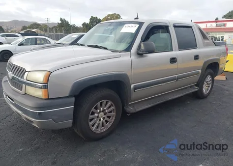 2004 Chevrolet Avalanche 1500 z USA, uszkodzony, nr VIN 3GNEK12T04G118636